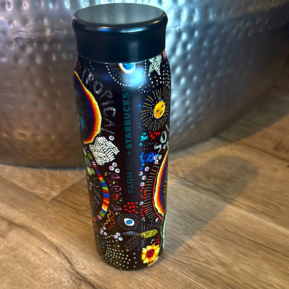 20 oz. Stainless Steel Water Bottle Starbucks x Farm Rio - Limited Edition NEW